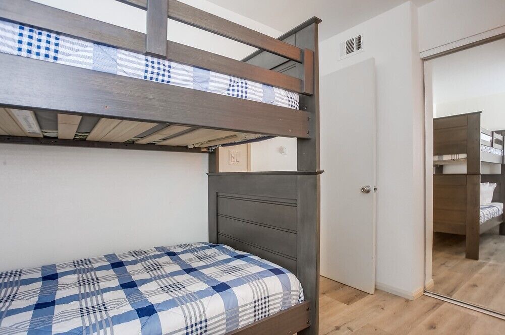 Photo of Bedroom in Central Mission Beach