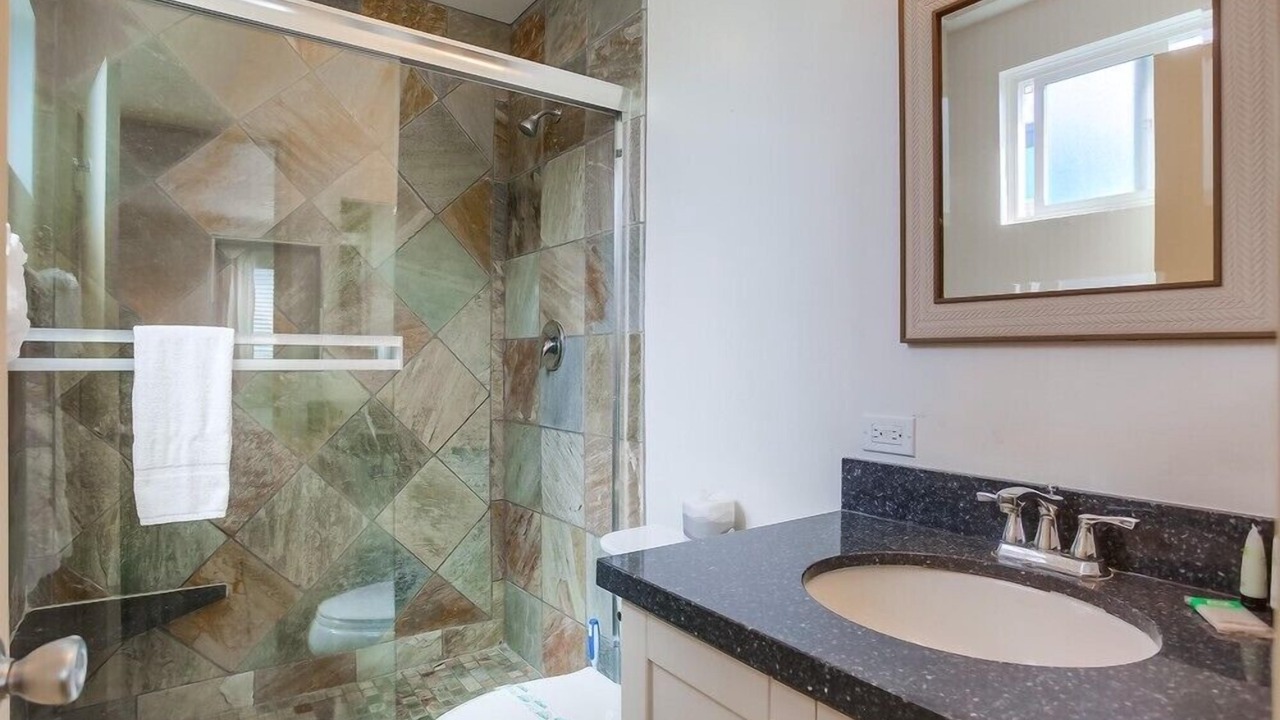 Photo of Bathroom in Central Mission Beach
