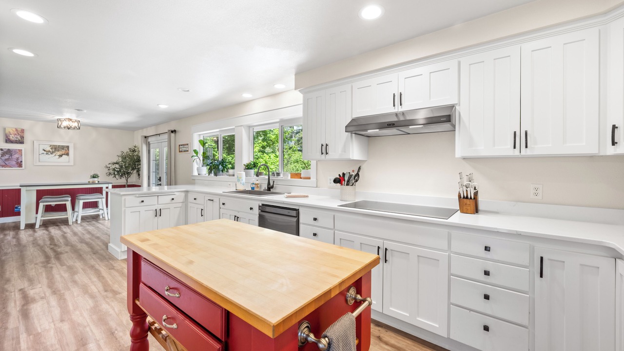 Photo of Kitchen in Hayden