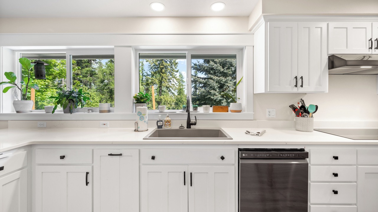 Photo of Kitchen in Hayden