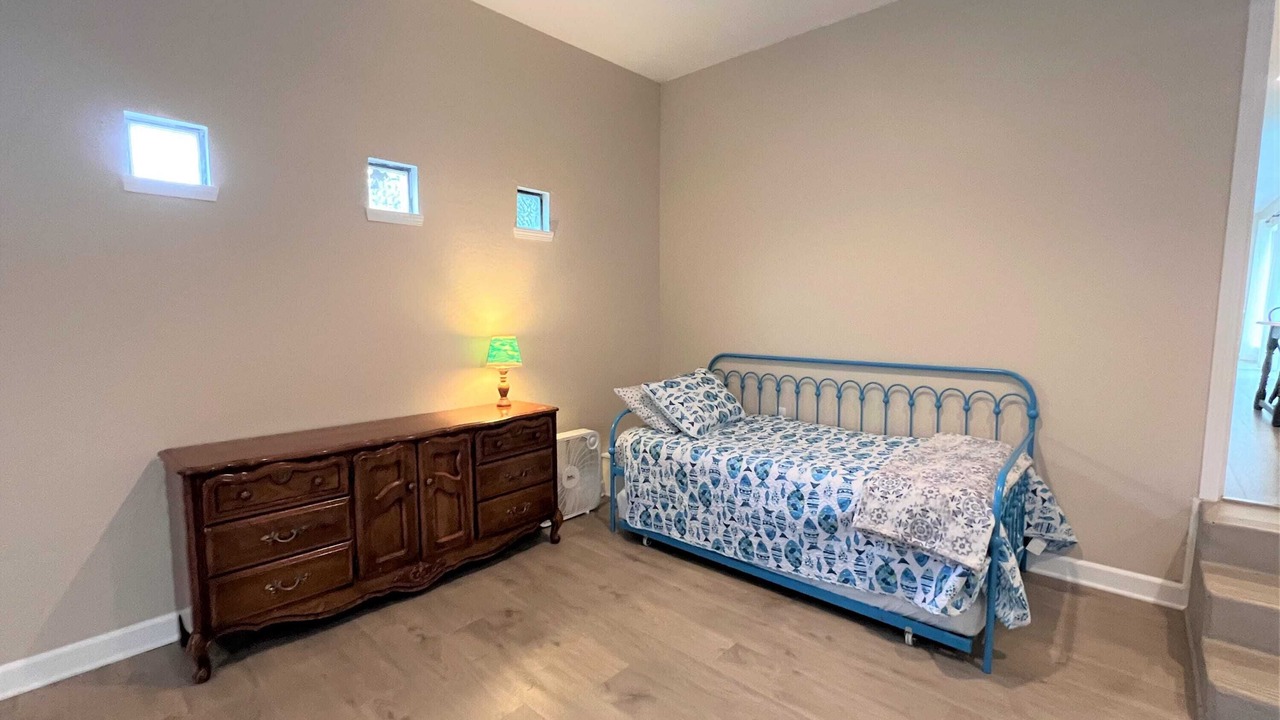 Photo of Bedroom in Brookings