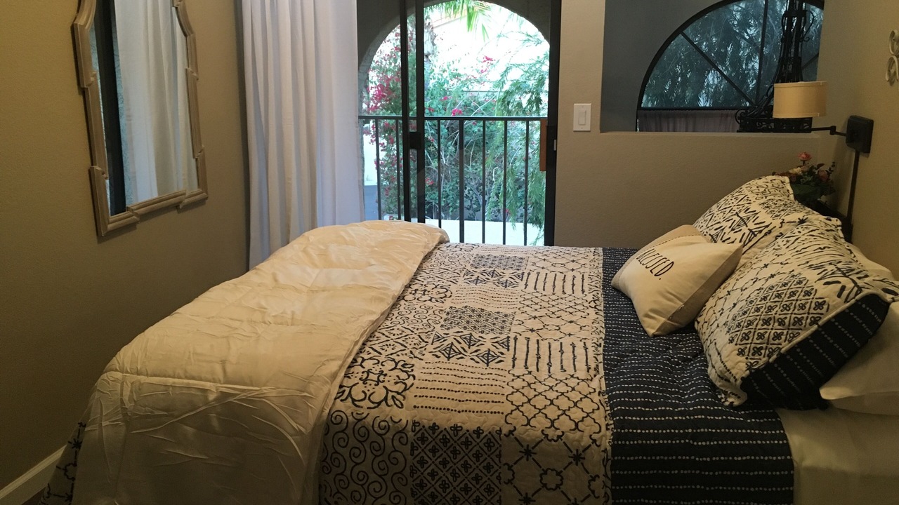 Photo of Patio Balcony in North Mountain