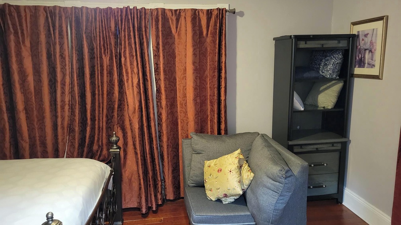 Photo of Bedroom in Springfield