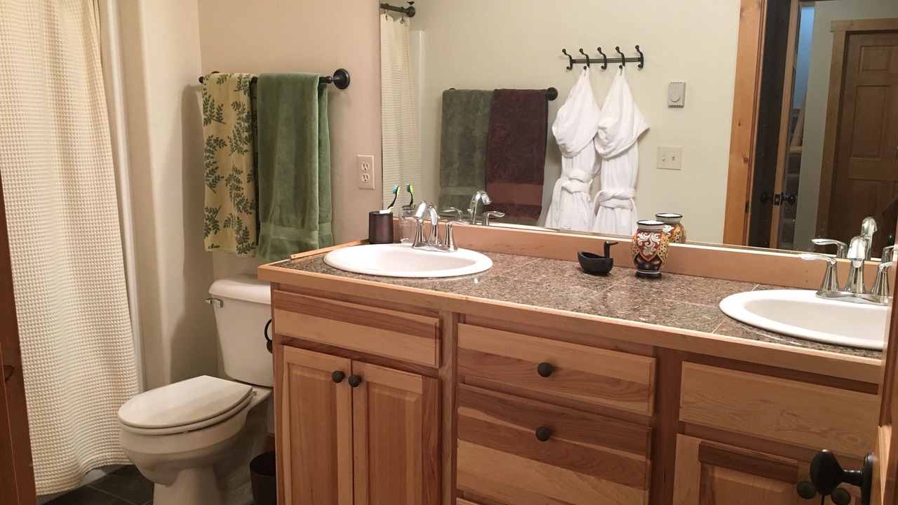 Photo of Bathroom in Big Sky