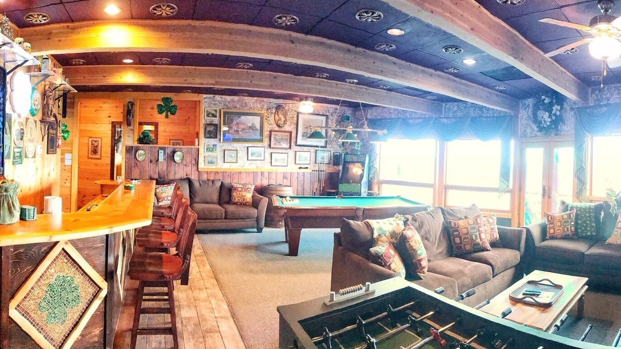 Photo of Bedroom in Wears Valley