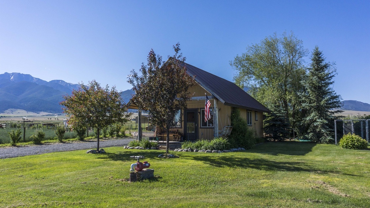 Photo of Outdoor in Whitehall