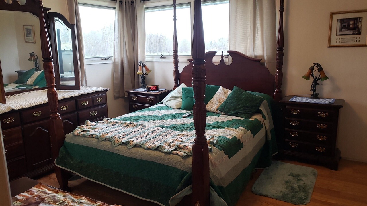 Photo of Bedroom in Twin Bridges