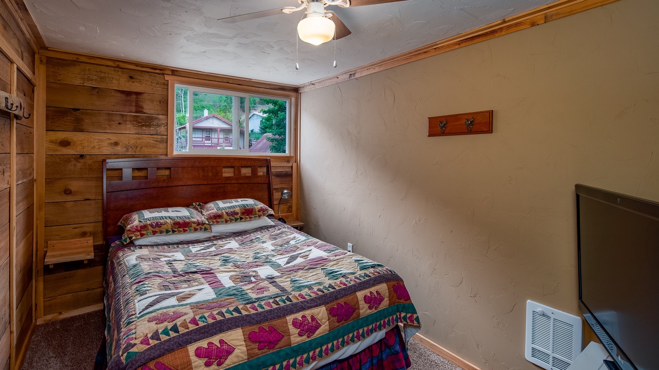 Photo of Bedroom in Mullan