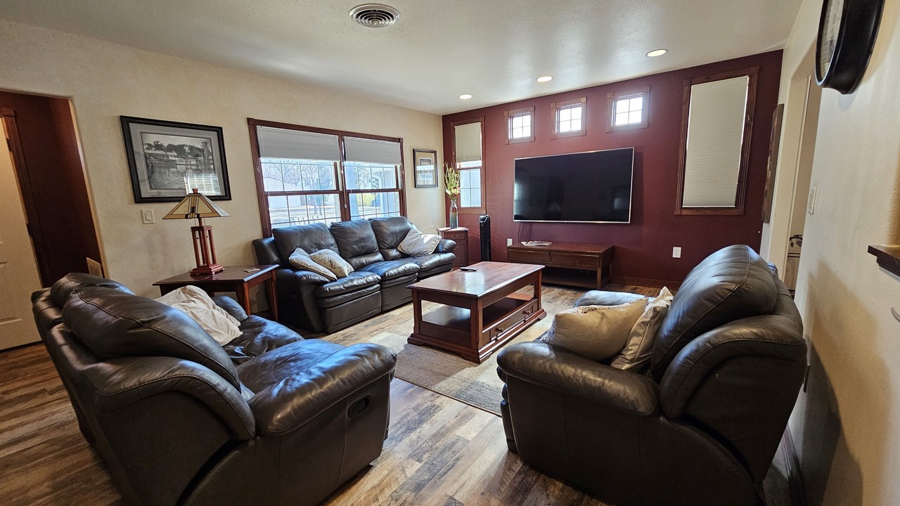 Photo of Livingroom in Fargo