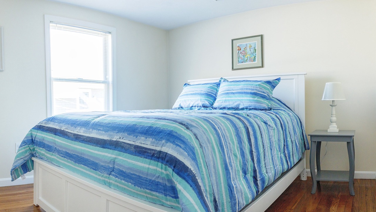 Photo of Bedroom in Monomoscoy Island