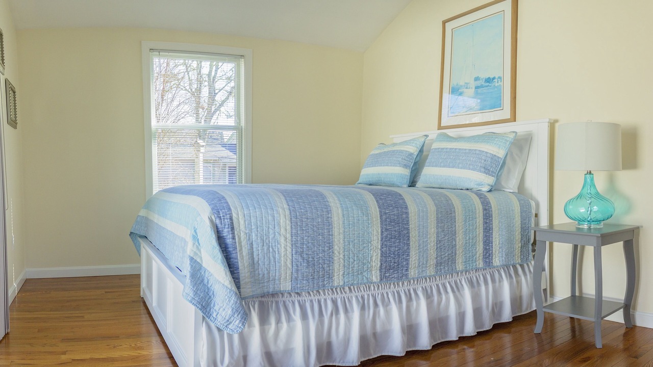 Photo of Bedroom in Monomoscoy Island