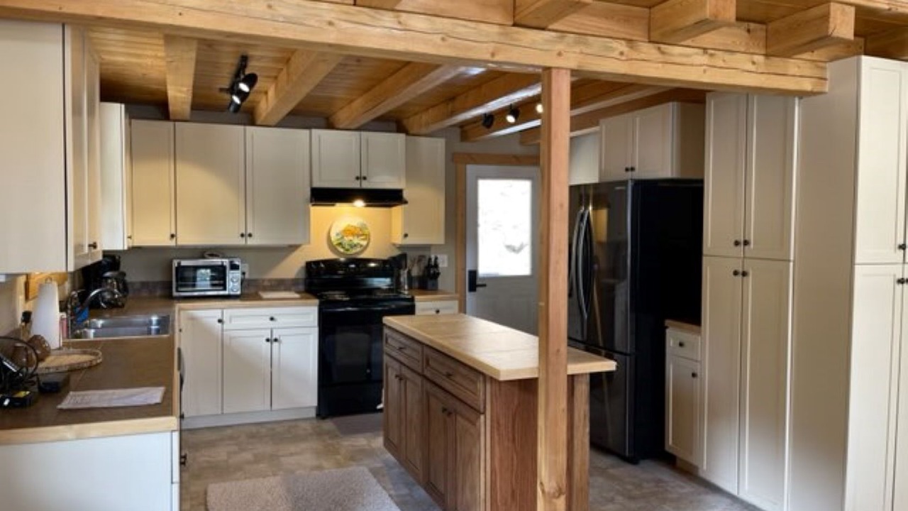 Photo of Kitchen in Riggins