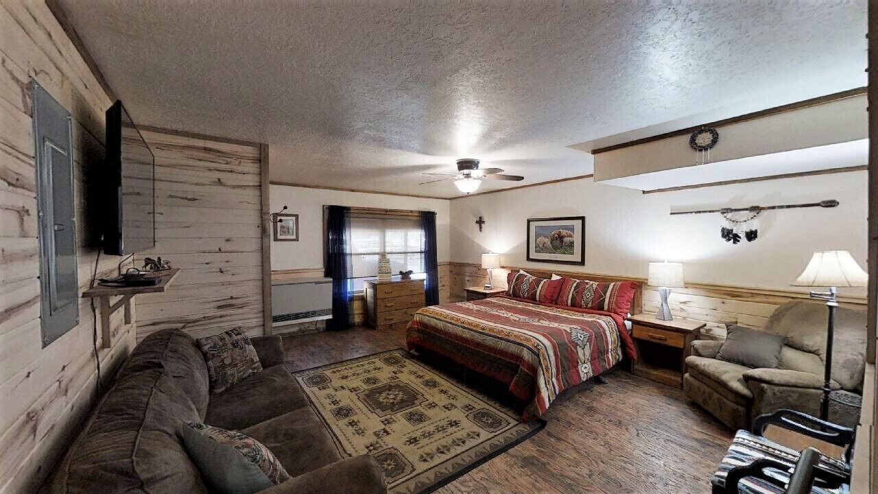 Photo of Others in Red River