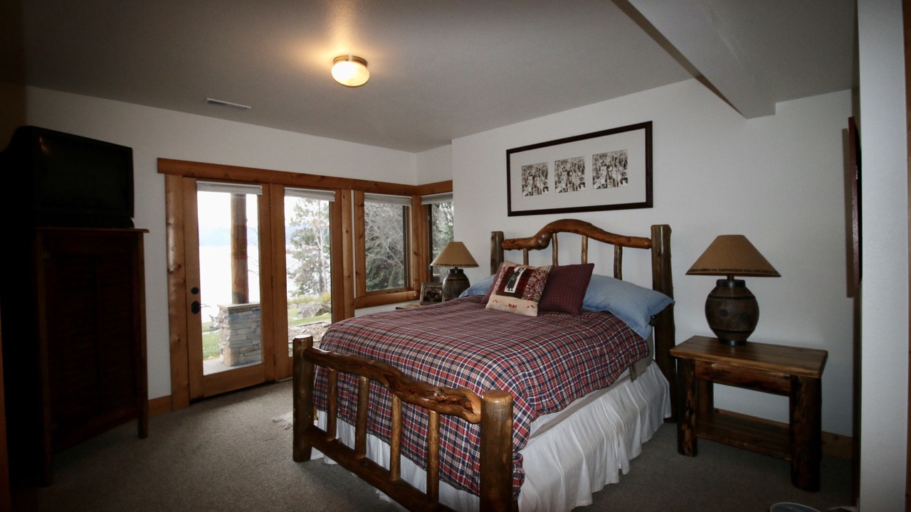 Photo of Bedroom in Woods Bay
