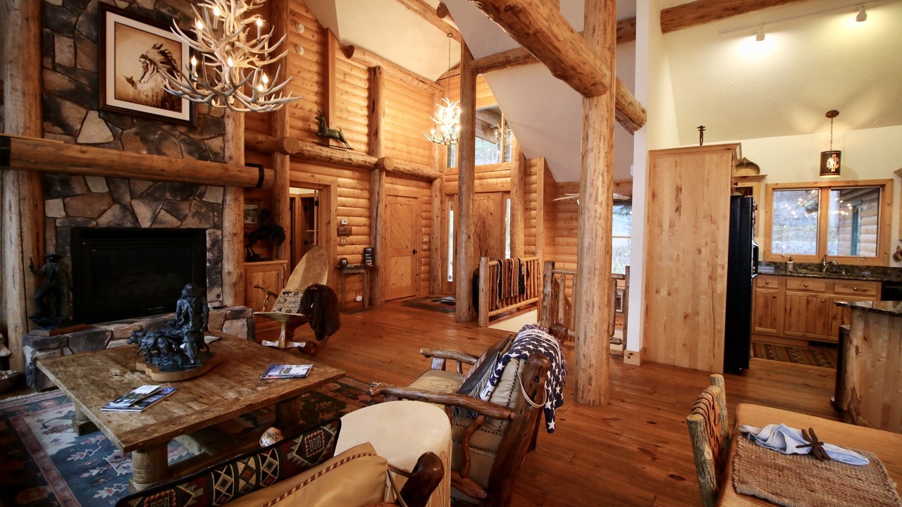 Photo of Livingroom in Woods Bay
