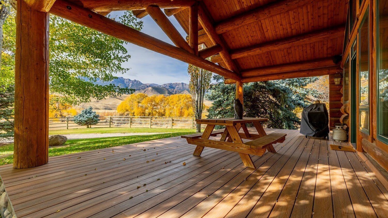 Photo of Outdoor in Wapiti