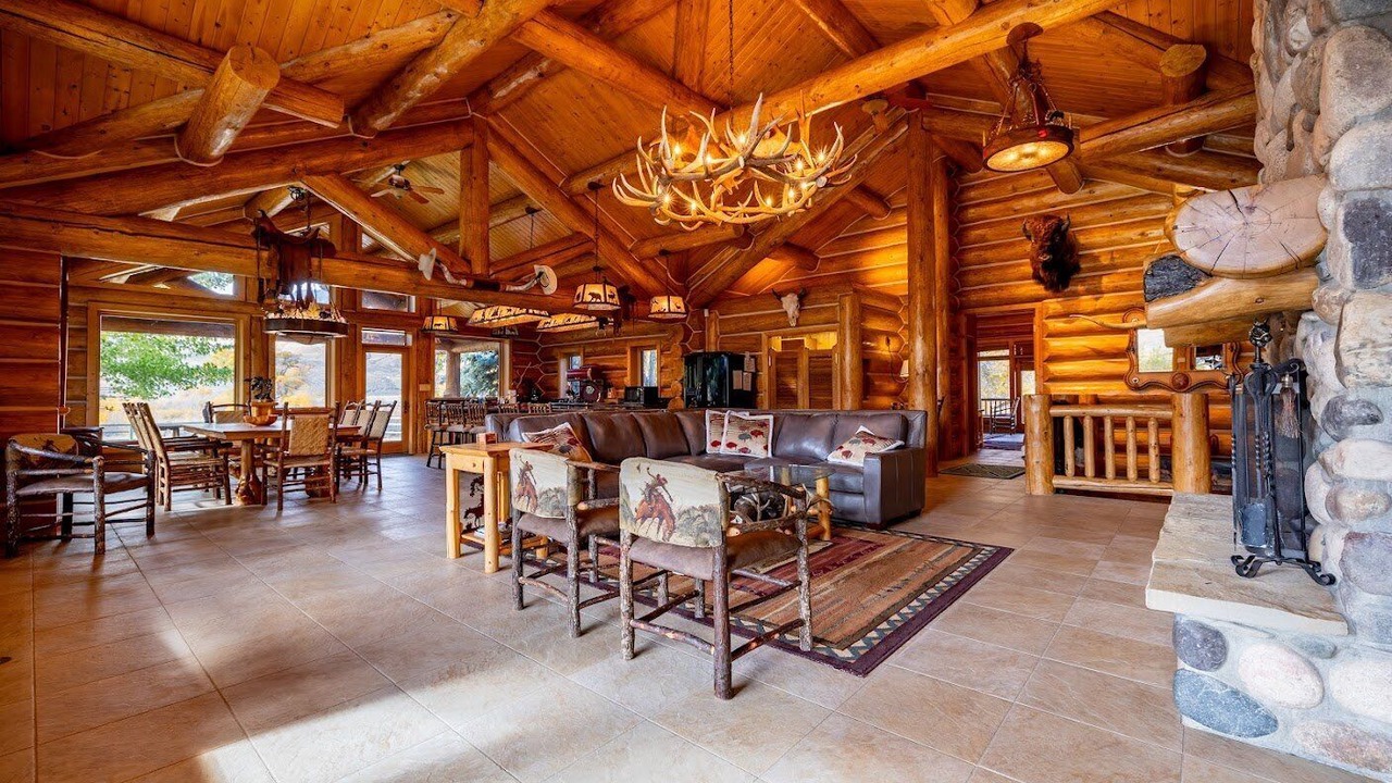 Photo of Others in Wapiti