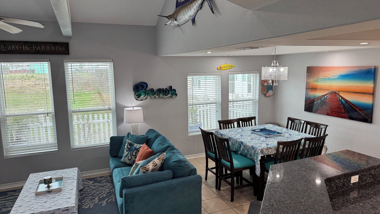 Photo of Livingroom in Safe Harbor