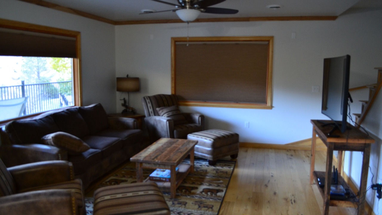 Photo of Livingroom in Thermopolis