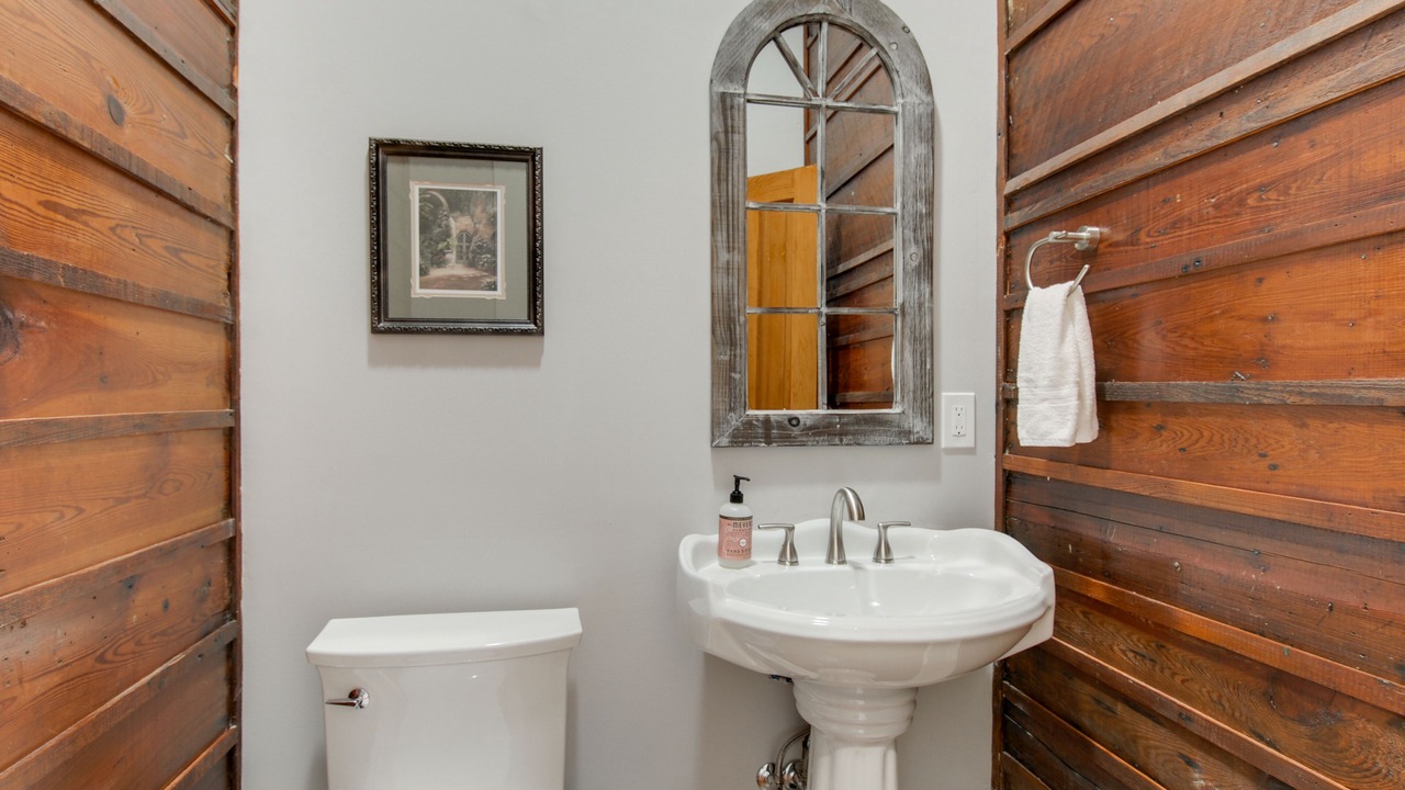 Photo of Bedroom in Arabi