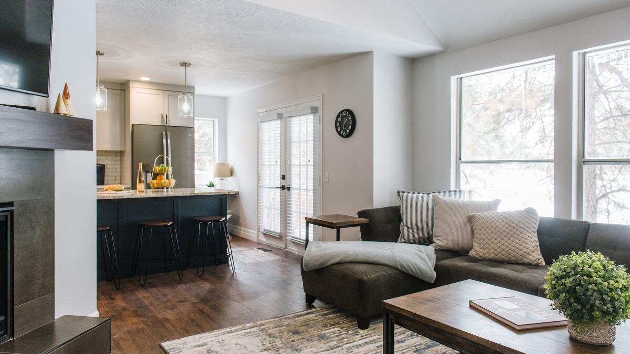 Photo of Livingroom in Cottonwood Heights