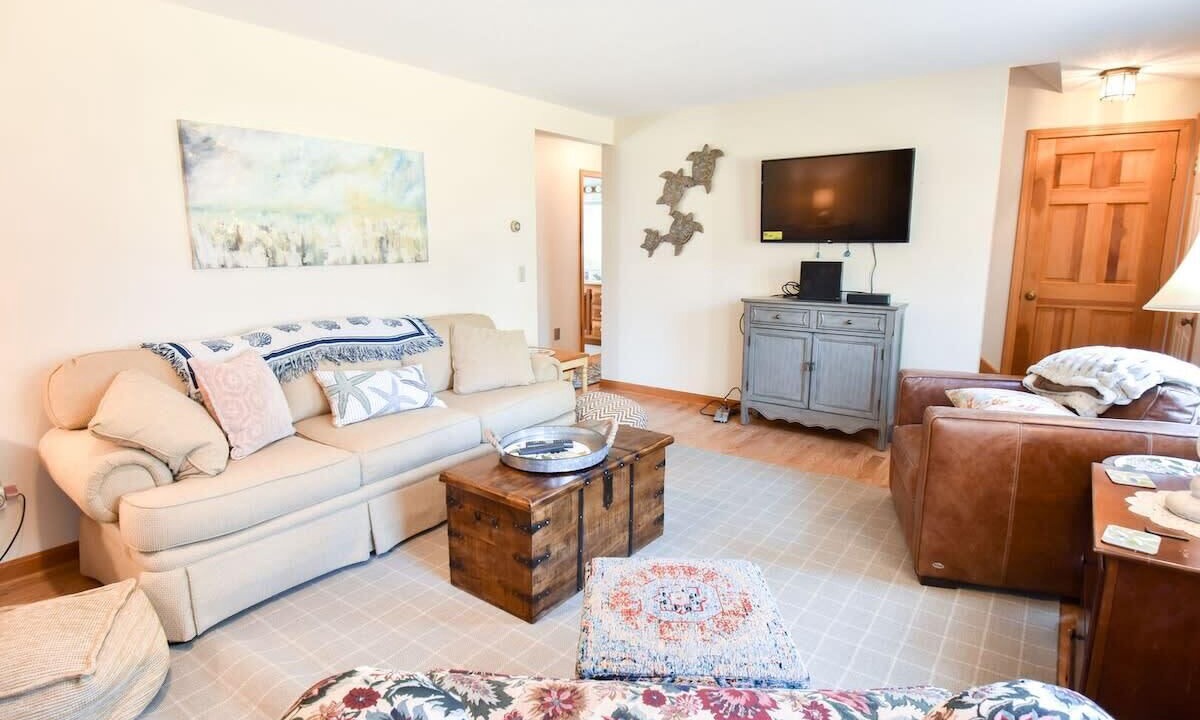 Photo of Bedroom in Eastham