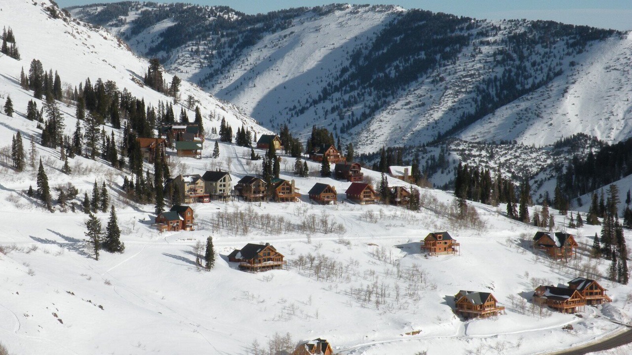 Photo of Others in Powder Mountain