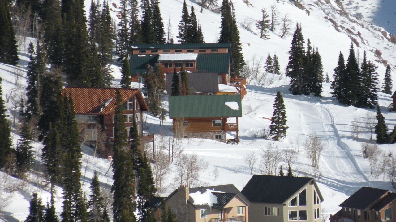 Photo of Others in Powder Mountain