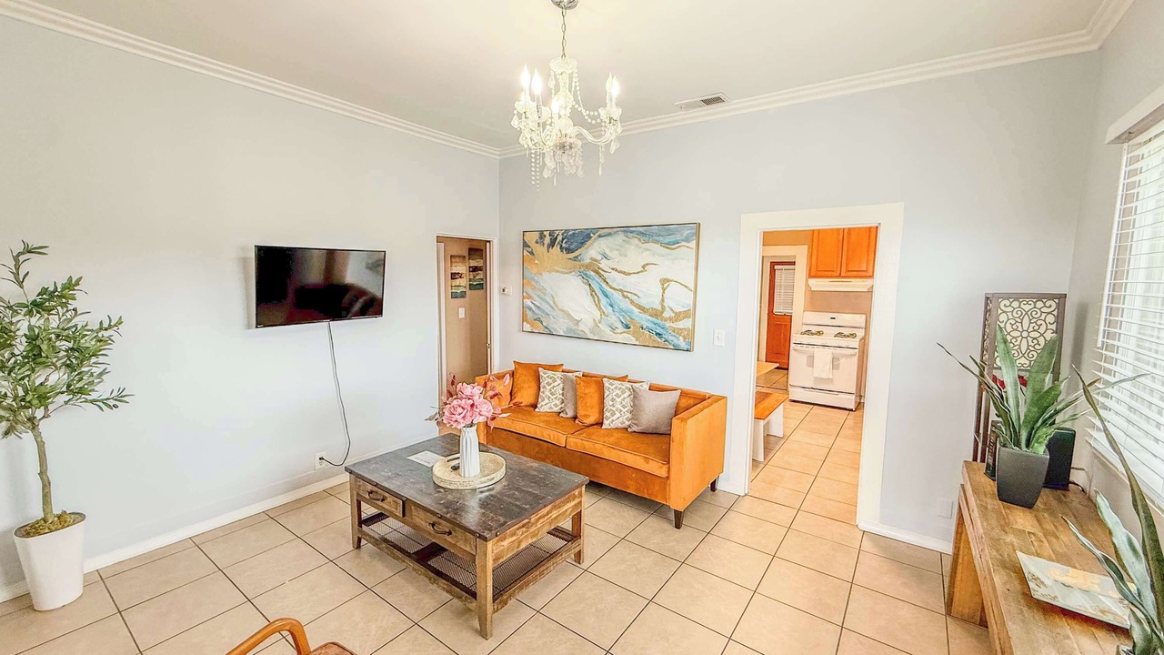 Photo of Livingroom in Bankers Hill