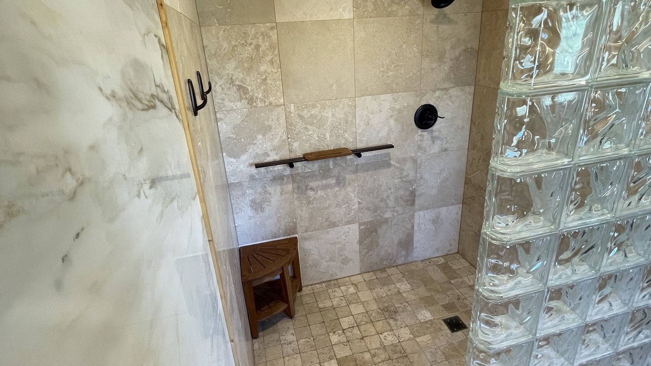 Photo of Bathroom in Dubois