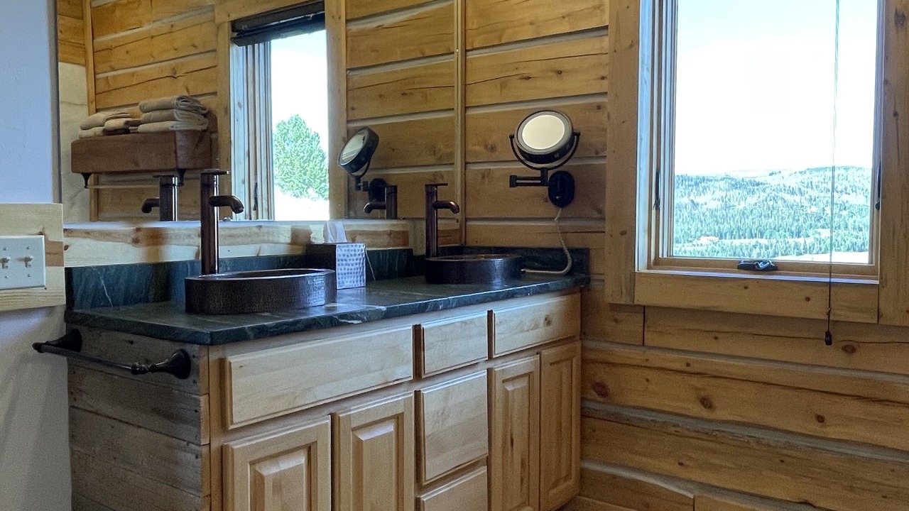 Photo of Bathroom in Dubois