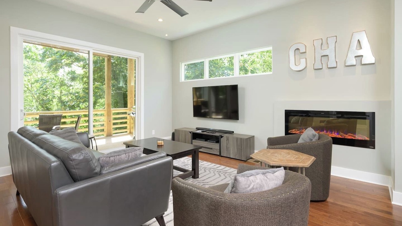 Photo of Livingroom in North Chattanooga