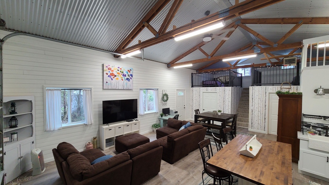 Photo of Livingroom in Hayden