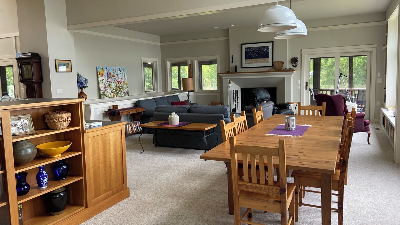 Photo of Livingroom in Battle Lake
