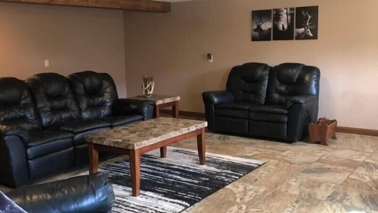 Photo of Livingroom in Weedville