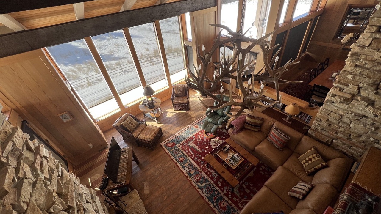 Photo of Livingroom in Cameron