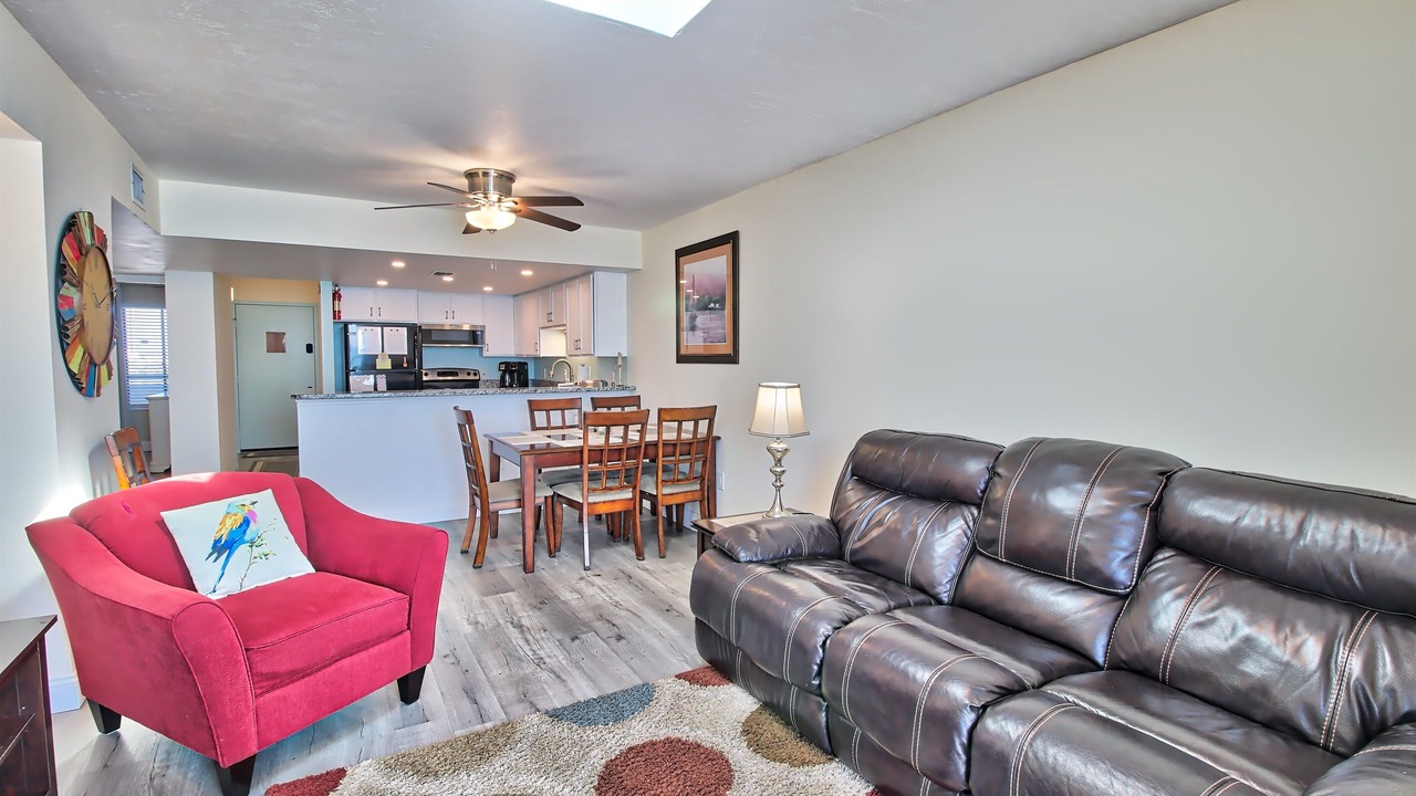 Photo of Livingroom in Windy Hill