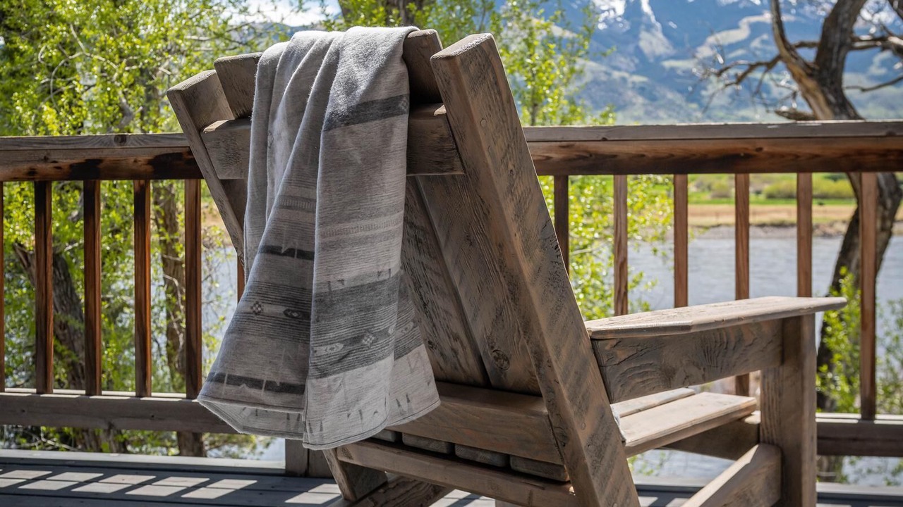 Photo of Outdoor in Emigrant