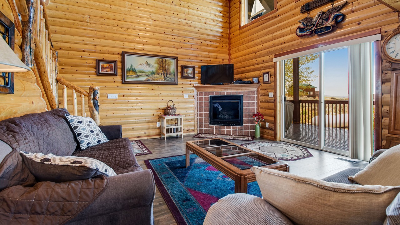 Photo of Livingroom in Sweetwater