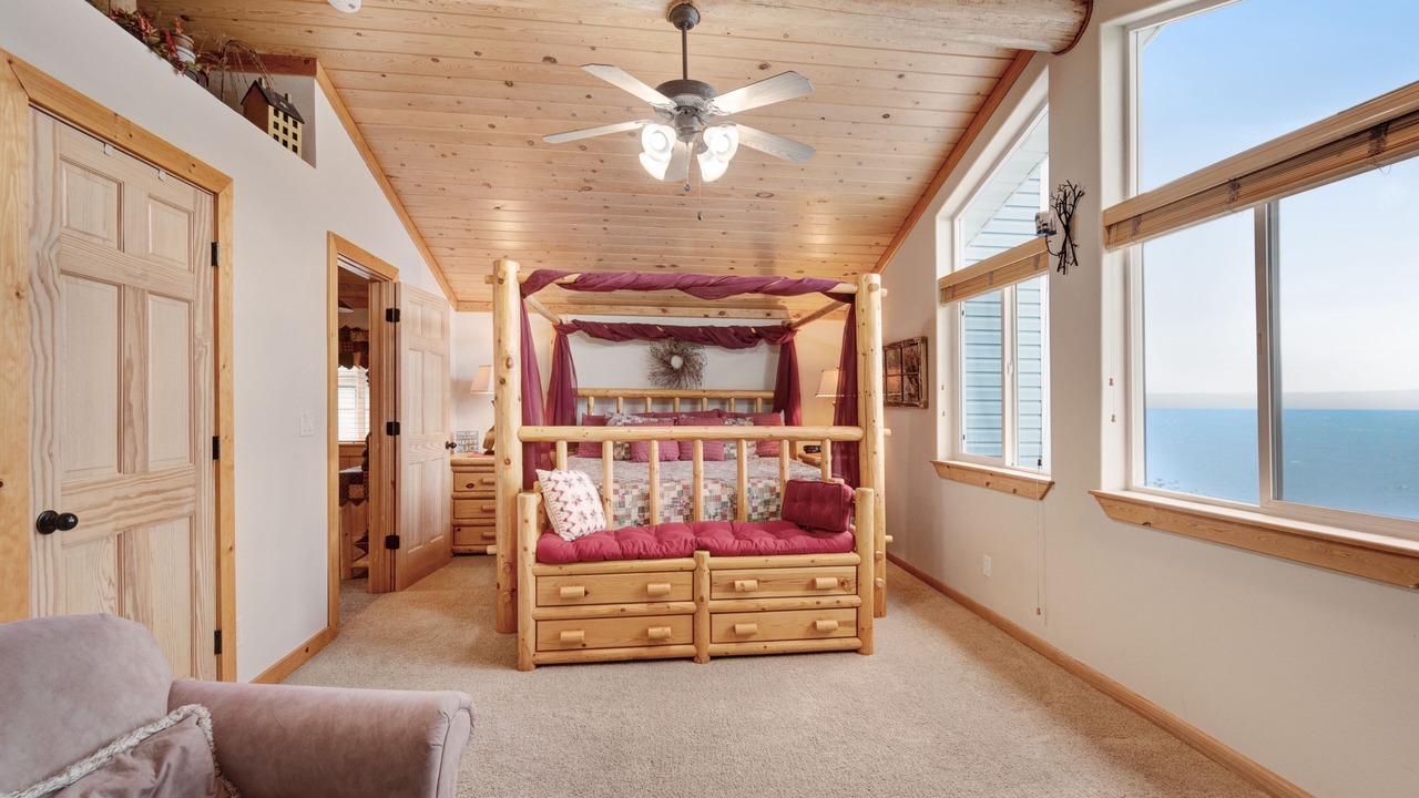 Photo of Bedroom in Garden City
