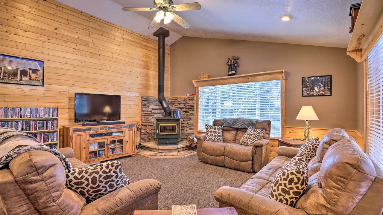 Photo of Bedroom in Meadow View Heights