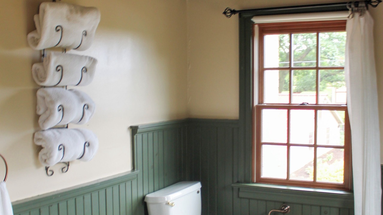 Photo of Bathroom in Kirkwood