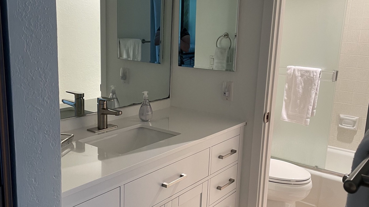Photo of Bathroom in Elkhorn Village
