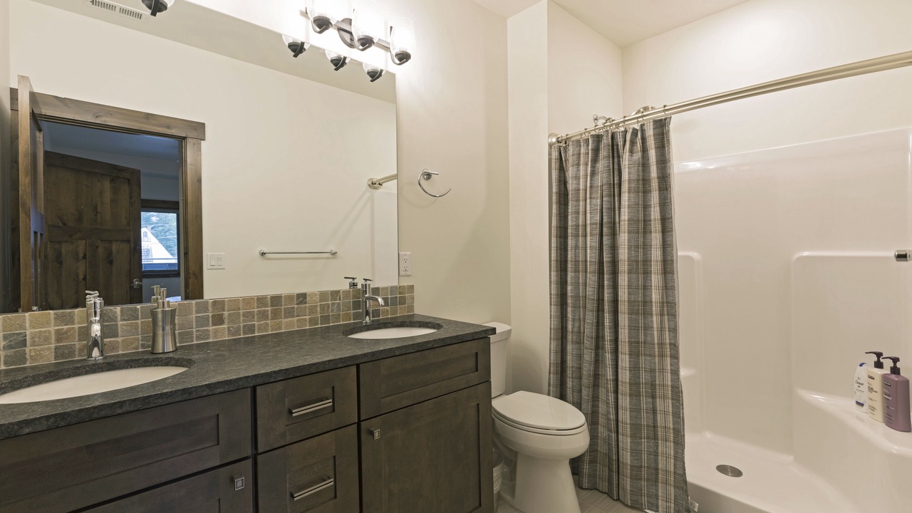 Photo of Bathroom in Columbia Falls