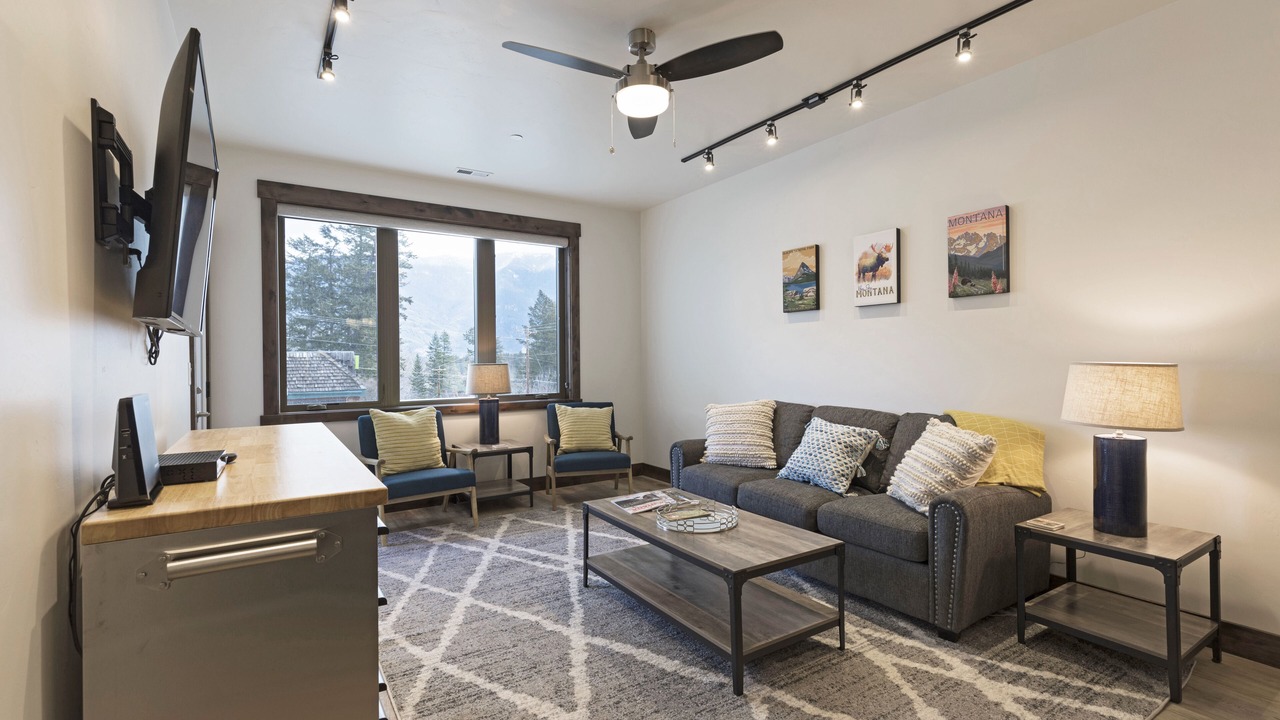 Photo of Livingroom in Columbia Falls