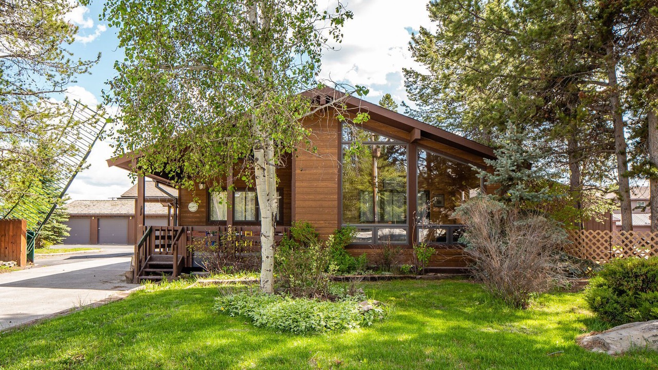 Photo of Outdoor in West Yellowstone