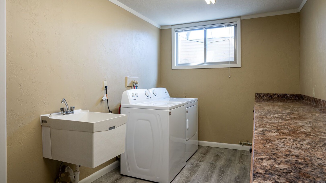 Photo of Bedroom in West Yellowstone