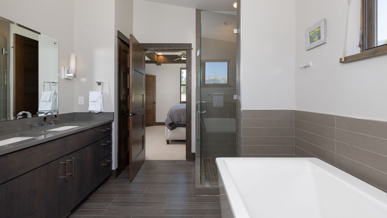 Photo of Bathroom in Powder Ridge