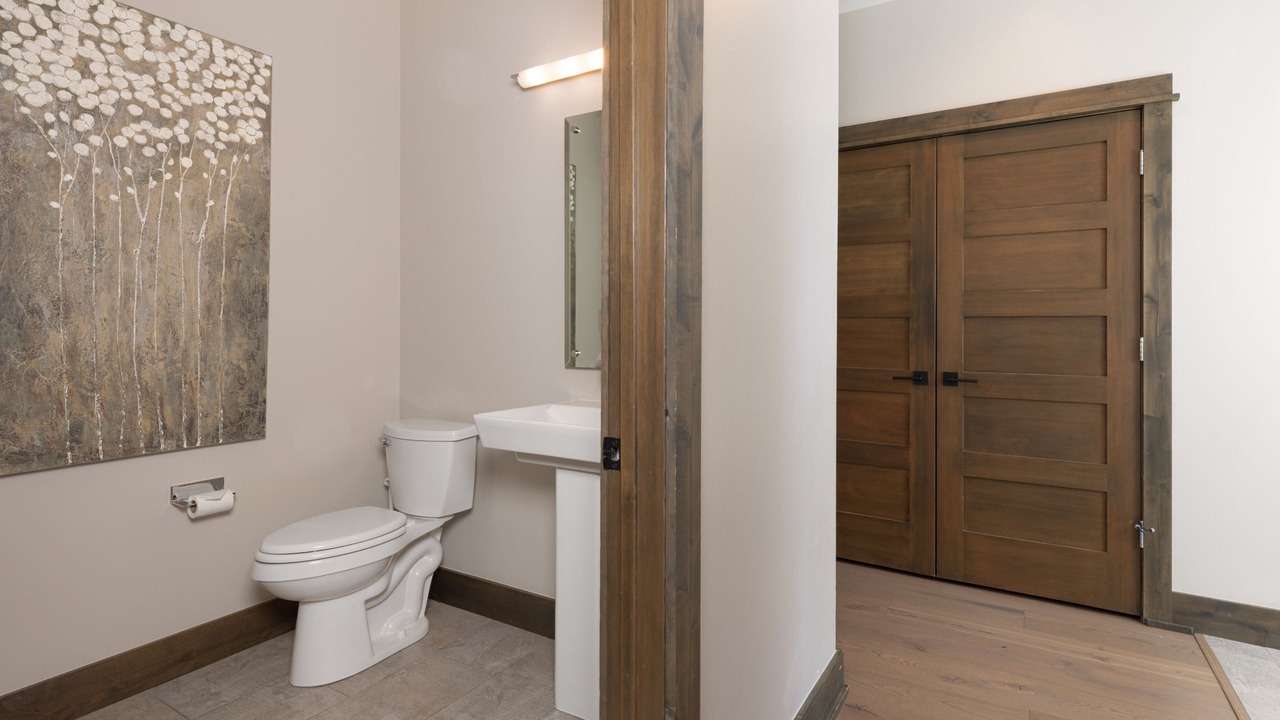 Photo of Bathroom in Powder Ridge