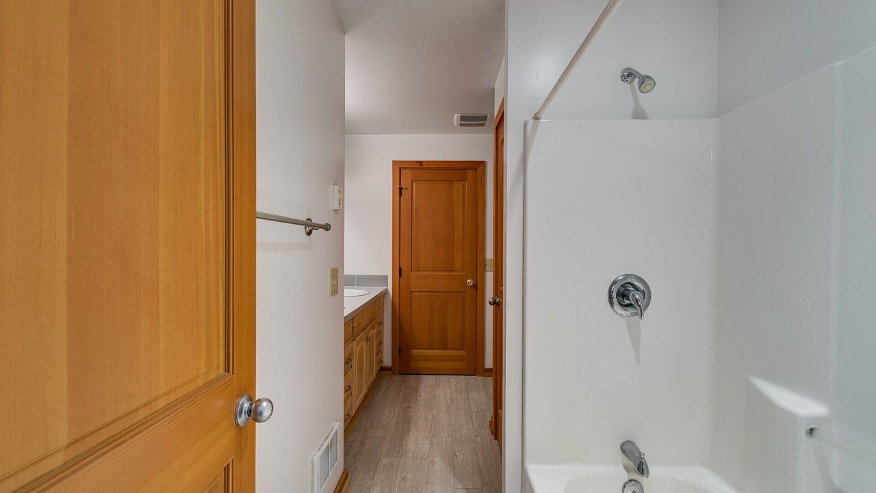Photo of Bathroom in Peshastin